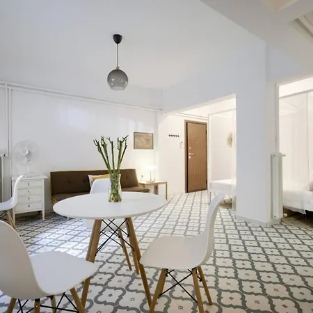 Pangrati Hippest Studio *